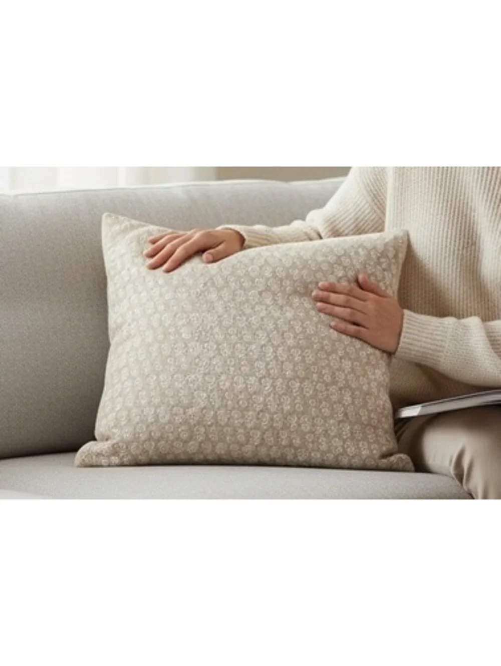 (1) Floral Print Decorative Throw Pillow Cover with Cotton & Polyester Back
